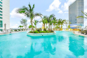 Two Bedroom Condo with luxurious amenities across from Kaseya Center- daily resort fee and parking not included